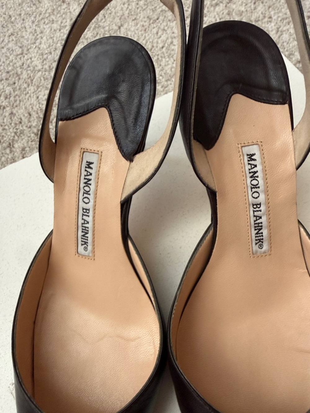 Manolo Blahnik Black Leather Pointed Slingback Heels - Picture 2 of 6